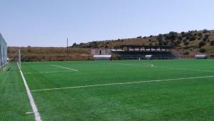 Sentetik estetik oldu!