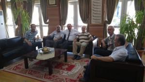 Eski dostlarn srpriz ziyareti