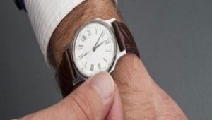 Yaz saati uygulamas 8 Kasm'a ertelendi