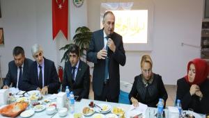 Bakan Ylmaz muhtarlarla bir araya geldi