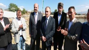 Betoncular el ele verdi