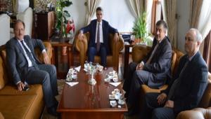 SEDA YNETM KURULU BAKANINDAN BOLU VALL'NE NEZAKET ZYARET