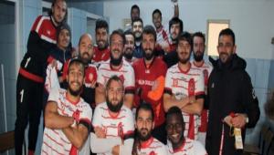 Yeniaa kazanmaya alt: 1-0