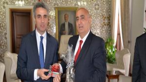 AZERBAYCAN HEYETNDEN VAL BARU'A ZYARET