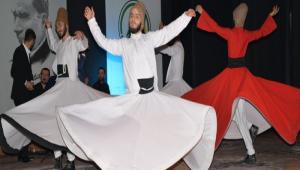 Hz. Mevlana iin muhteem anma