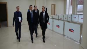 Vali 112 Acil ar Merkezini denetledi