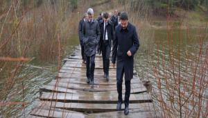 Vali Baru Gynk'te incelemelerde bulundu