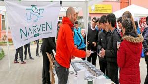 NARVEN AKADEM'NN GURUR GN