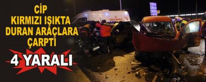 CP KIRMIZI IIKTA DURAN ARALARA ARPTI: 4 YARALI