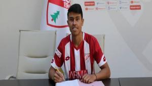 SZLEMEY MZALAYARAK PROFESYONEL OLDU