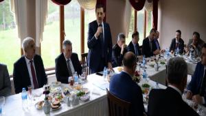 NSANLARIMIZIN HZMETNDE OLMAK BR AYRICALIKTIR