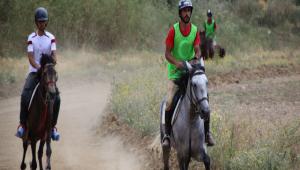 RAHVAN AT YARILARI 4 AUSTOSDA