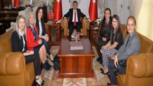 Kadn Giriimcilerden Vali mit\'i Ziyaret