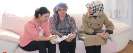 engl mit Hane Ziyaretlerine Devam Ediyor