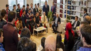 Prof. Dr. Mustafa Aliarl\'dan Teekkr Mesaj