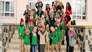 KEND ELLER LE RDKLER BERE VE ATKILARI RENCLERE VERDLER