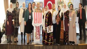 STK Kadn Kollar Bakanlar 8 Martta stanbul\'da Bulutu