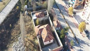 KENT MZES HALEYE IKIYOR