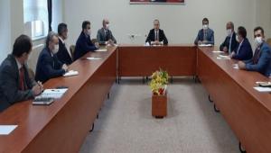 YZ YZE VE UZAKTAN ETM DEERLENDRME TOPLANTISI YAPILDI