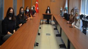 KADIN VARSA YARIN VAR