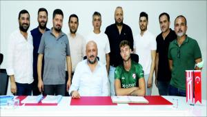 JAKOB NOVAK MZAYI ATTI