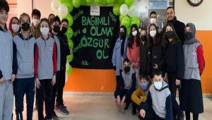 YELAY\'DAN RENCLERE TEKNOLOJ BAIMLILII SEMNER