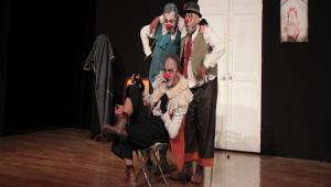 Yal Bir Palyao Aranyor Bolu\'da Sahnelendi