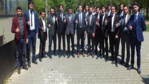 YENDEN REFAHLI GENLER BOLU\'DA DUR DURAK BLMYOR