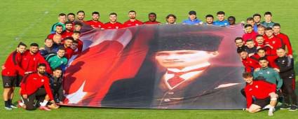 BOLUSPOR 19 MAYIS\'I KUTLADI