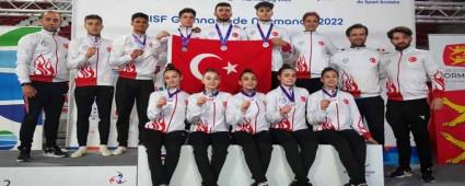 BOLU SPOR LSES RENCS SEDA KAYIOLU\'NUN BYK BAARISI