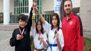 KARATE ANTRENR KURSU BOLU\'DA