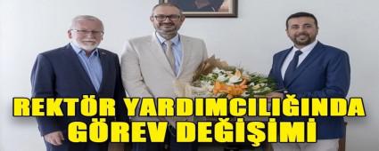 REKTR YARDIMCILIINDA GREV DEM