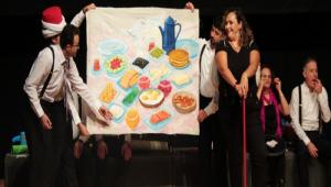 \'MEMURN FASLI\'\' OYUNUNA RENCLERDEN YOUN LG