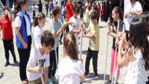 EDES Yl Sonu Kltr enliinde renciler Doyasya Elendi