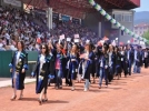 A�B� mezunlar�n� u�urluyor
