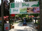 Parkafe bug�n a��l�yor