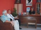 K�ro�lu Ba�kan Y�lmaz’a el verdi