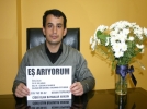 Gazete ilan�yla e� ar�yor