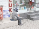 Her yerde varlar  