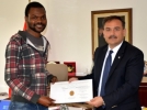 Nijeryal� Abdulsalam diploma ald�