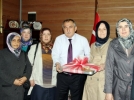 Han�mlardan tatl�l� tebrik
