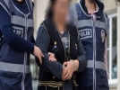 Kad�n h�rs�z alt�nlarla yakaland�