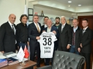 14 Be�ikta�l�lar�dan �ahan�a ziyaret