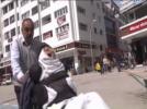 Yetkililerden yard�m bekliyor