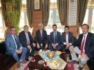 Merkez Mahalle Muhtarlar� Derne�i�nden ziyaret