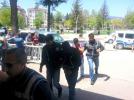 Polis vurgunculara g�z a�t�rmad�