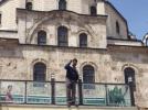 Cami avlusunda intihar giri�imi