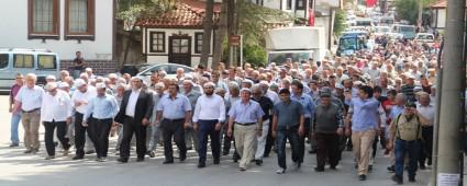 Hac� adaylar� kutsal topraklara u�urland�