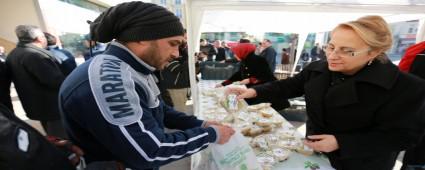 Belediye'den Kandil helvas� ikram�