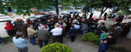 Salonlar�n� geri istiyorlar